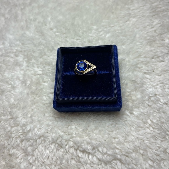 NEW Blue Stone Ring - Picture 1 of 4